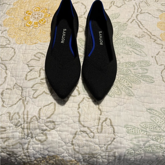 Rothy’s “The Point” size 9.5 - Picture 2 of 5